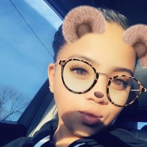 Meet your Posher, Jackys m